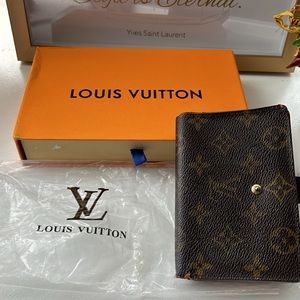 🌲❤️LV Bifold compact wallet And Box